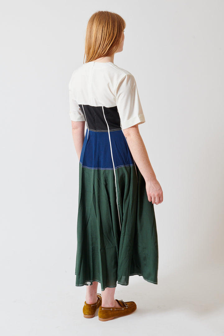 Waverly wearing Lovebirds Beatrix Dress rear view