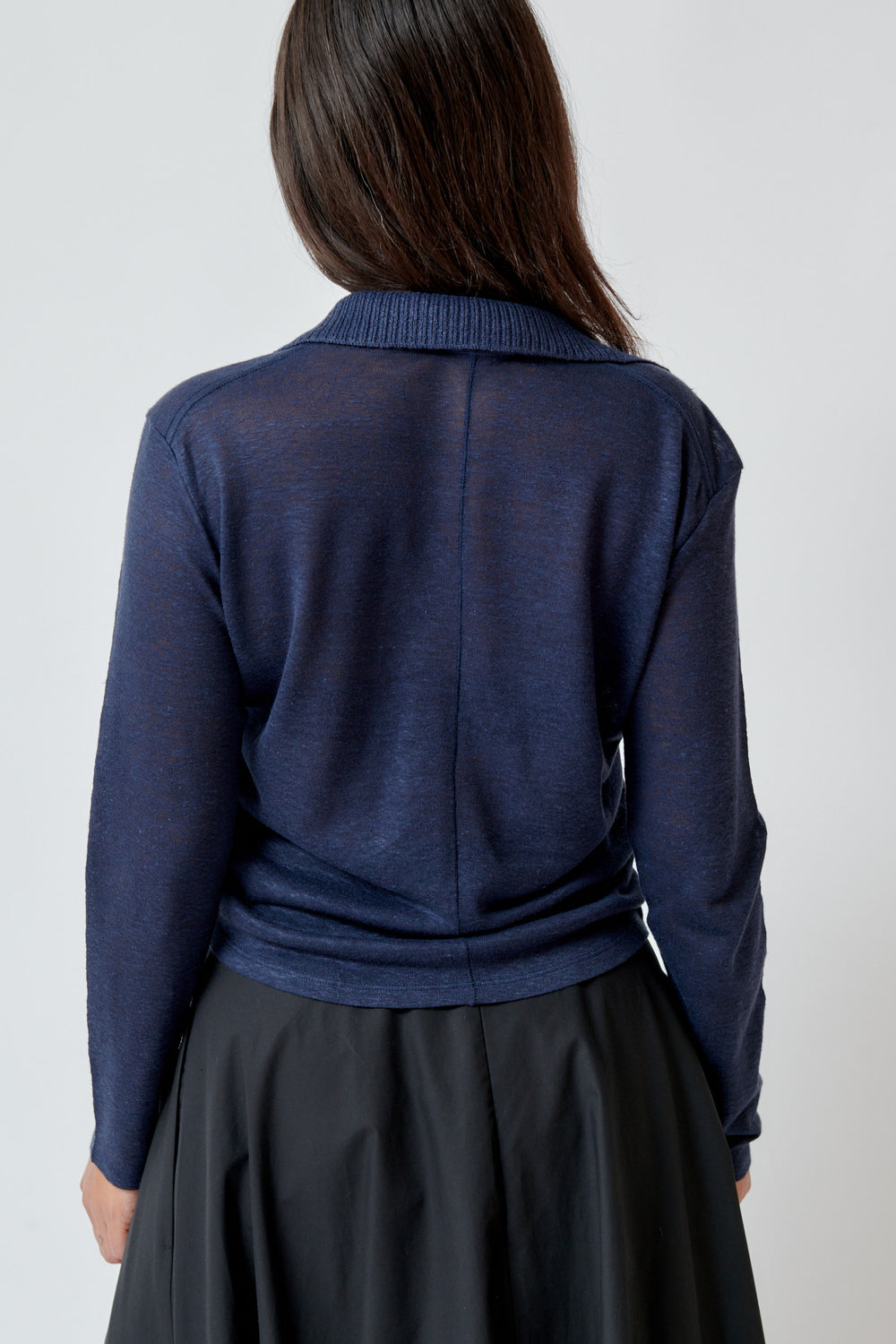 Amanda wearing Dorothee Schumacher Natural Ease Shirt rear view
