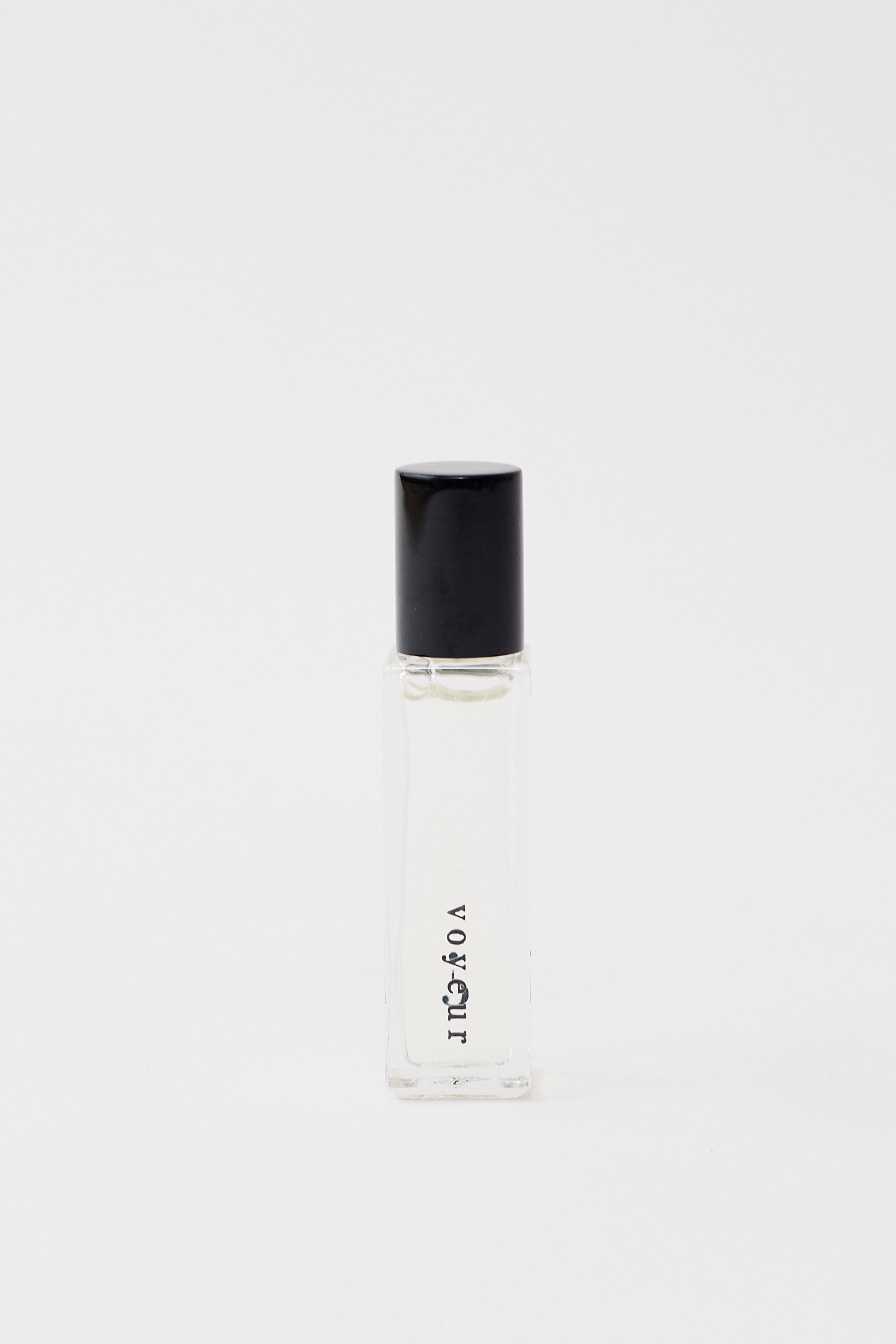 Riddle roll sales on oil