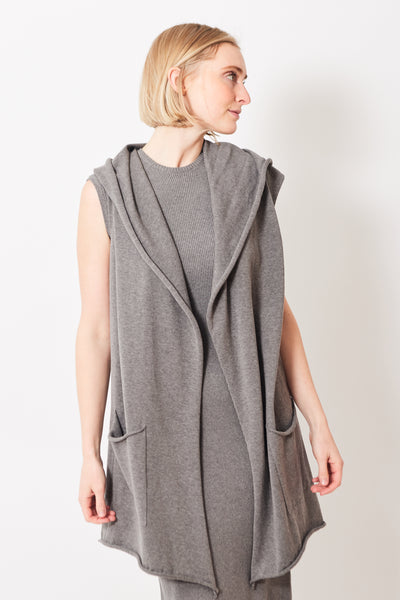 Madi wearing Lars Andersson Organic Hooded Open Vest front view