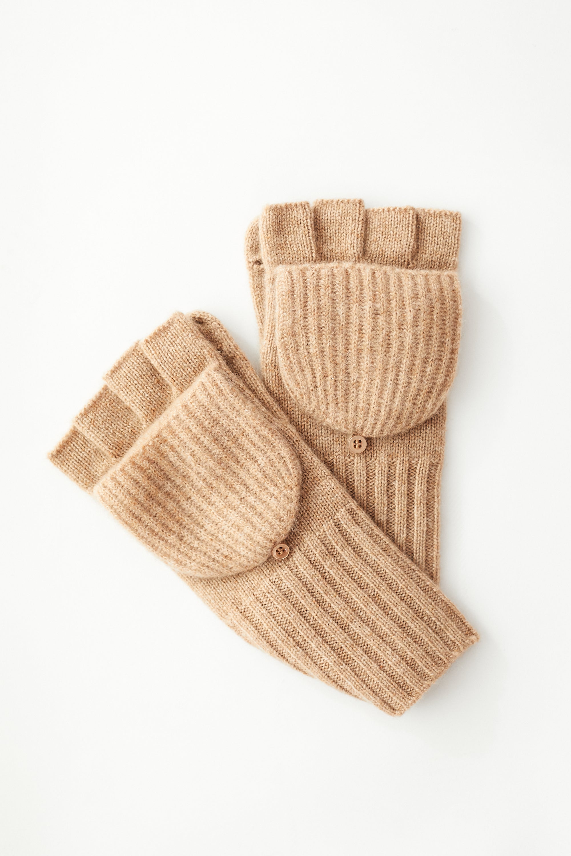 White + Warren Gloves