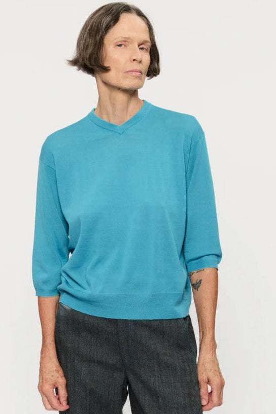 6397 Elbow V Neck