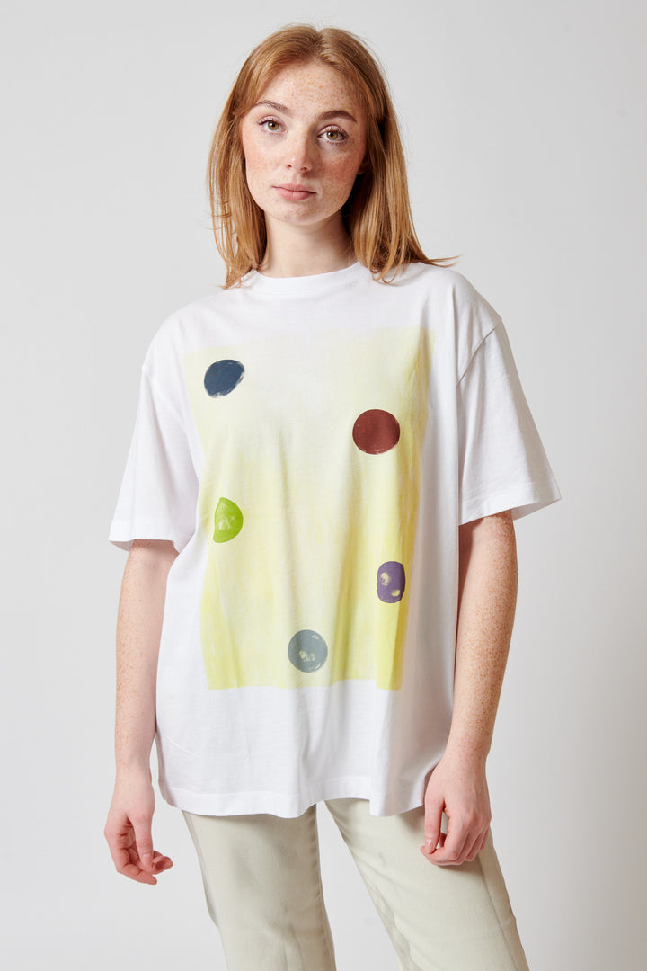 Waverly wearing 6397 Big Russell Dot Tee front view
