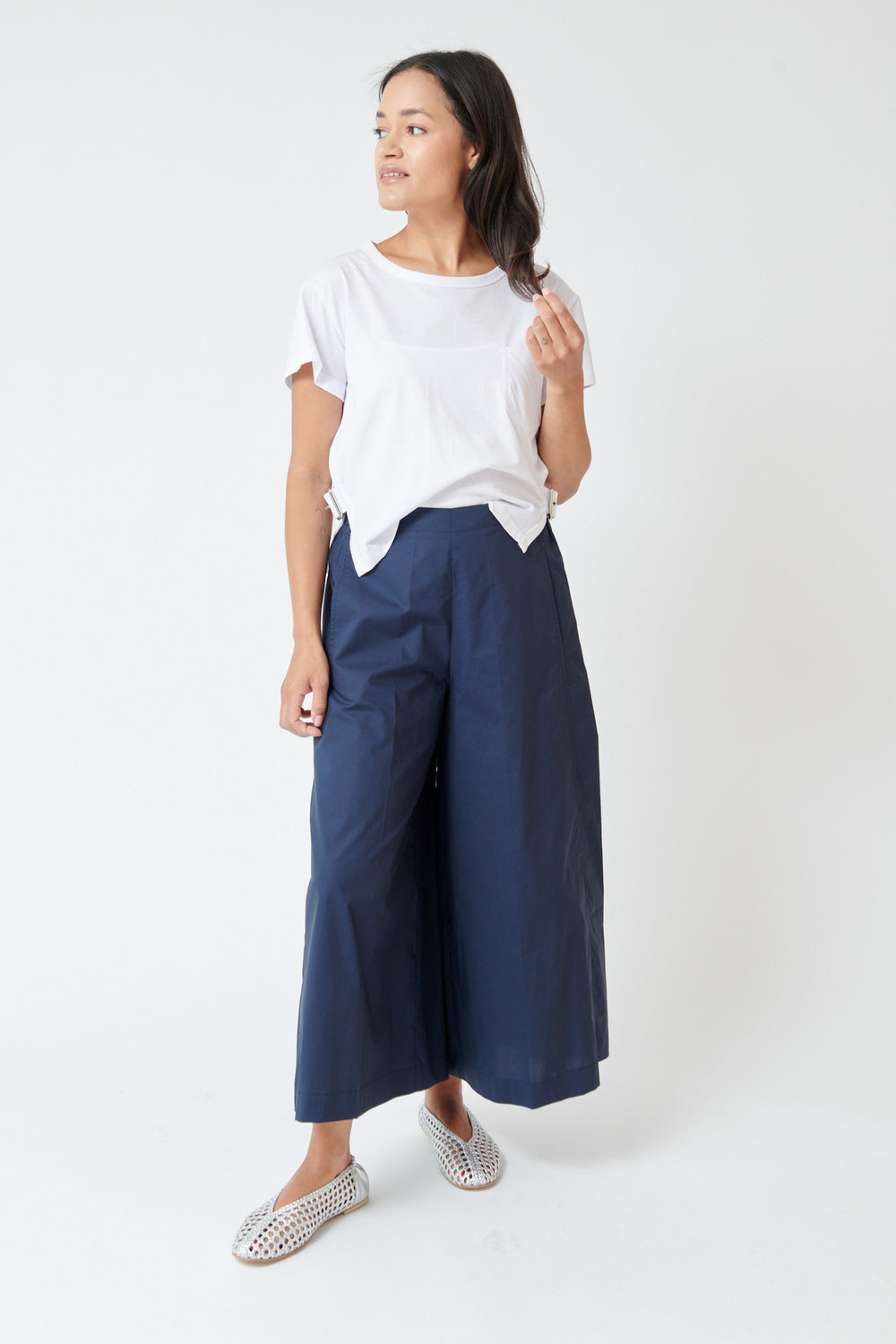 Amanda wearing Meimeij Cotton Elasticated Back Gaucho front view