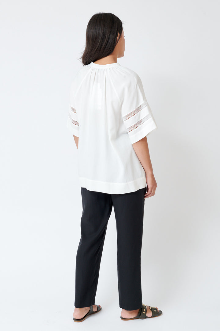 Amanda wearing SFIZIO Garment Dyed Pull On Pant rear view