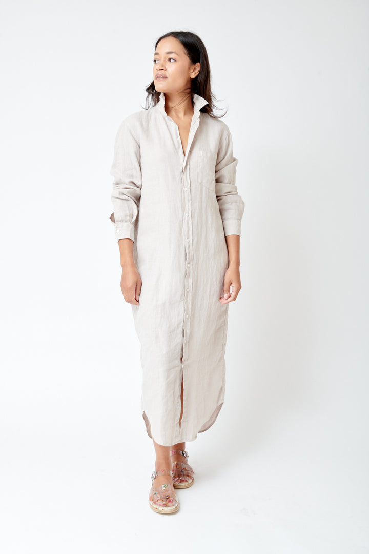 Amanda wearing Frank & Eileen Rory Maxi Shirtdress front view