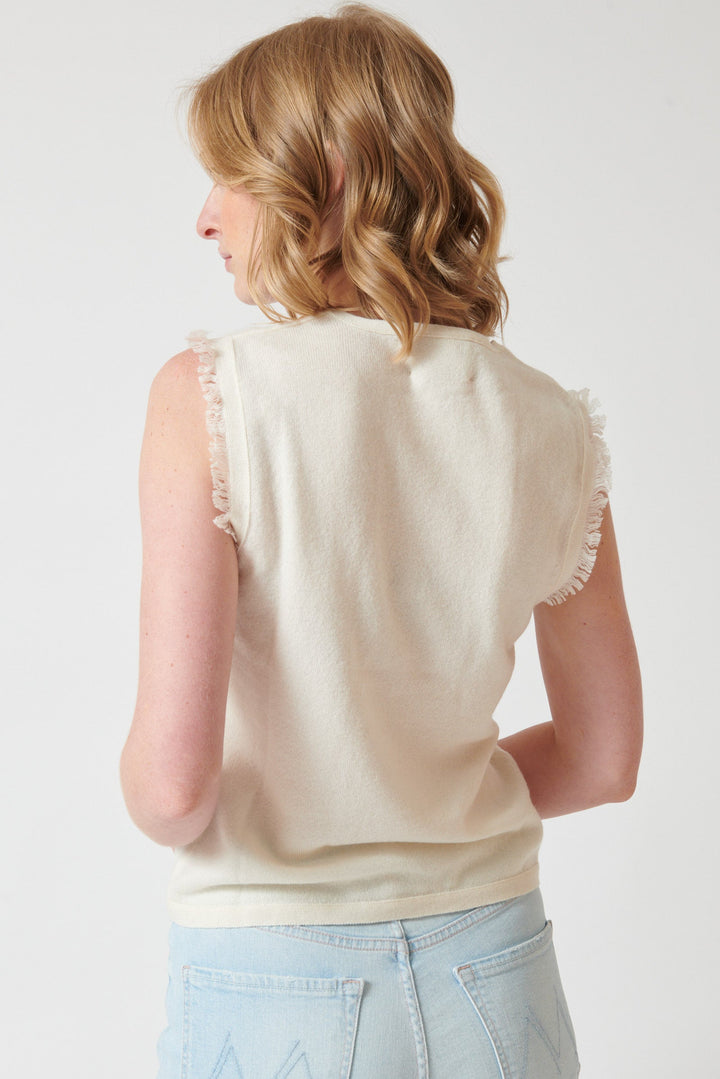 Madi wearing KUJTEN Lallu Knit Fray Tank rear view