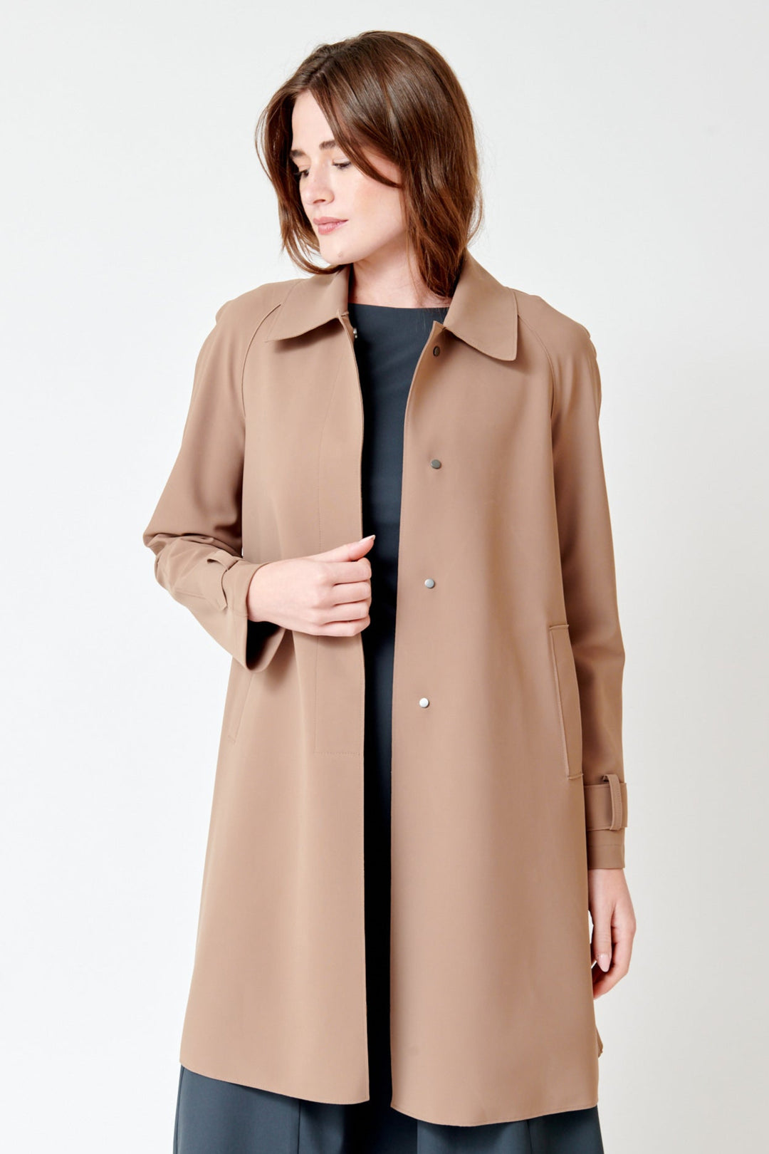 Julia wearing Harris Wharf Mac Scuba Trench front view