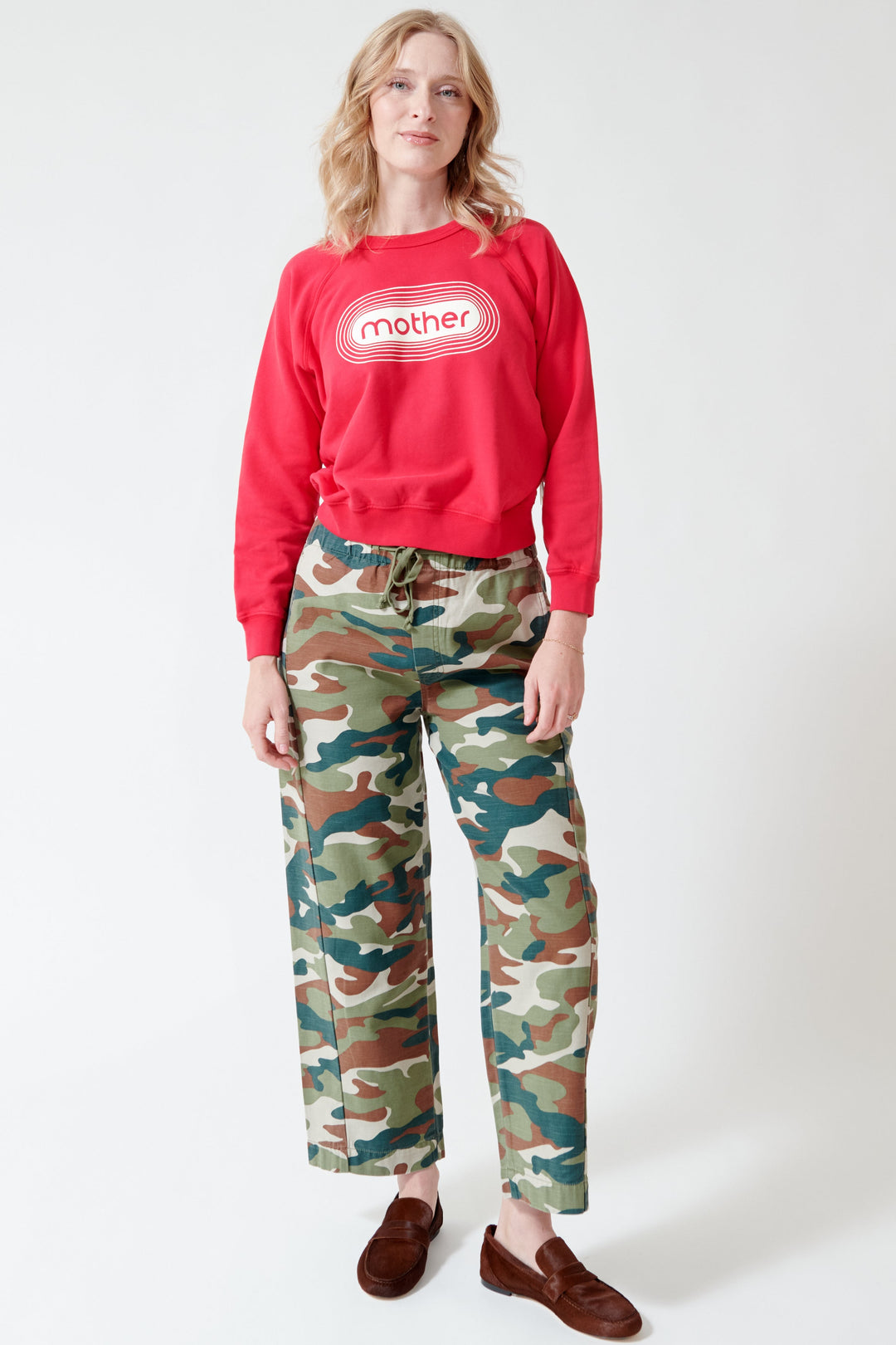 Madi wearing Mother Denim The Drawn Half Pipe Ankle front view