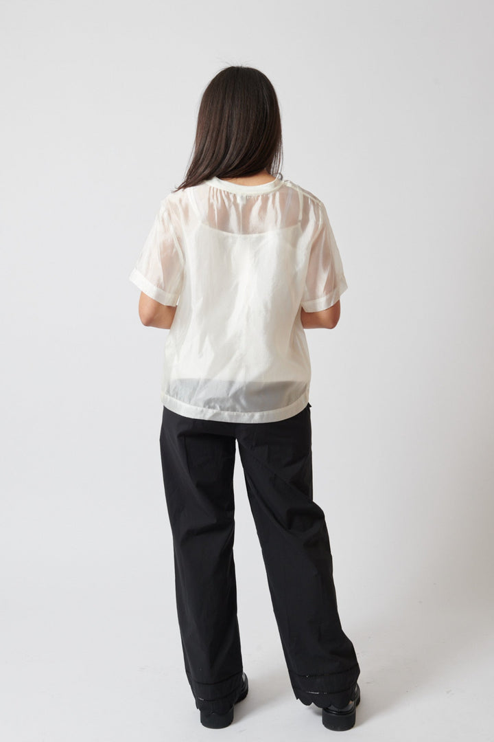 Amanda wearing The Garment Kirsten Pants rear view