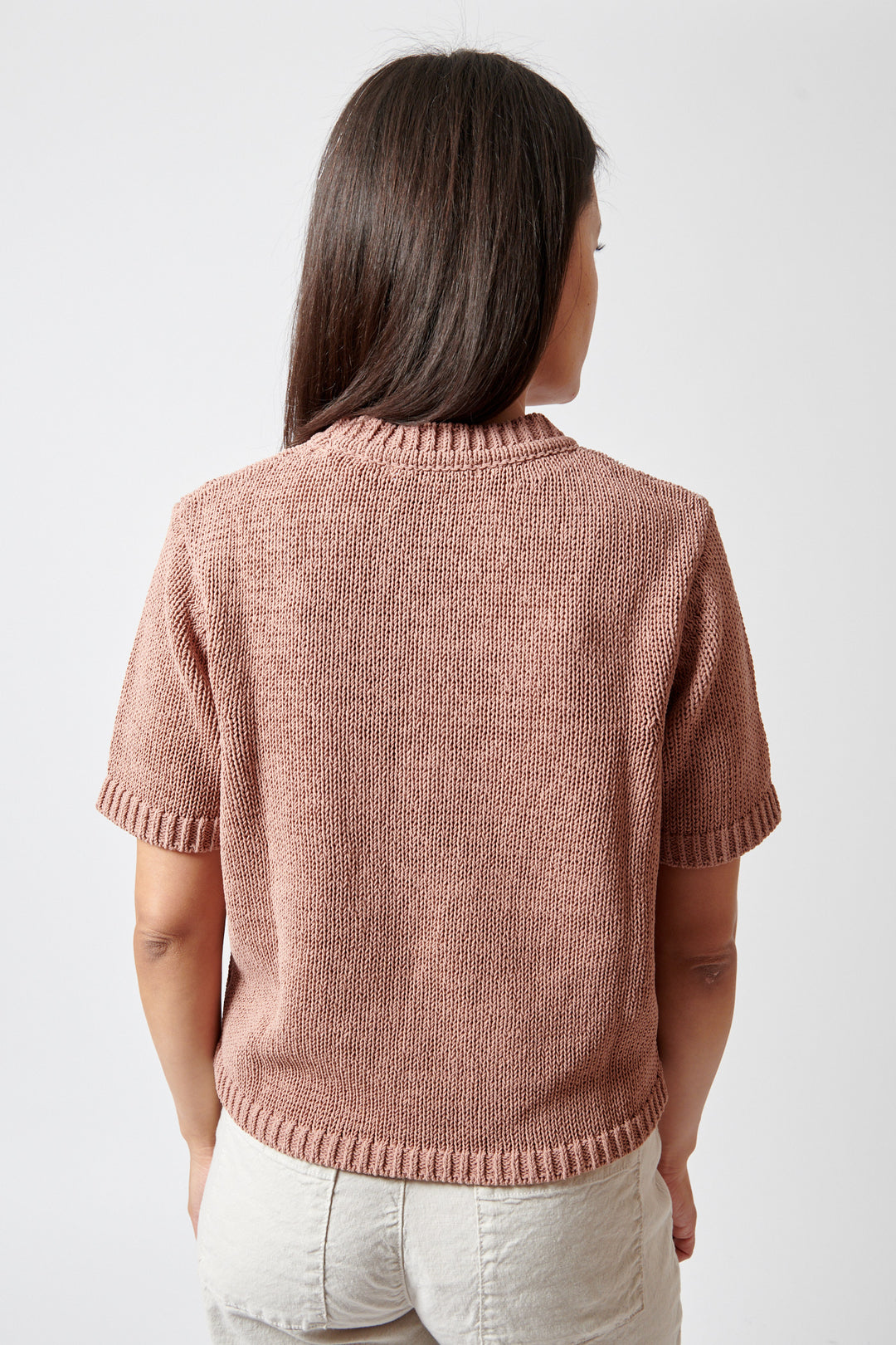 Amanda wearing White + Warren Organic Cotton Tape TShirt rear view