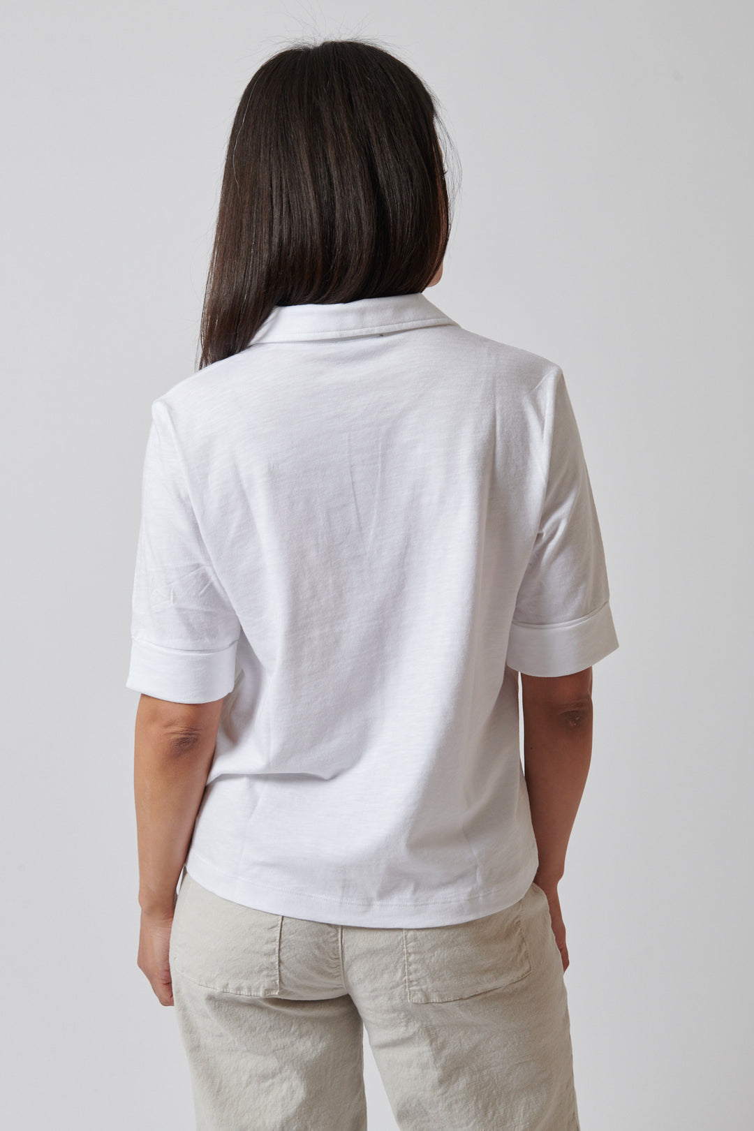 Amanda wearing Lilla P Elbow Sleeve Collared Tee rear view