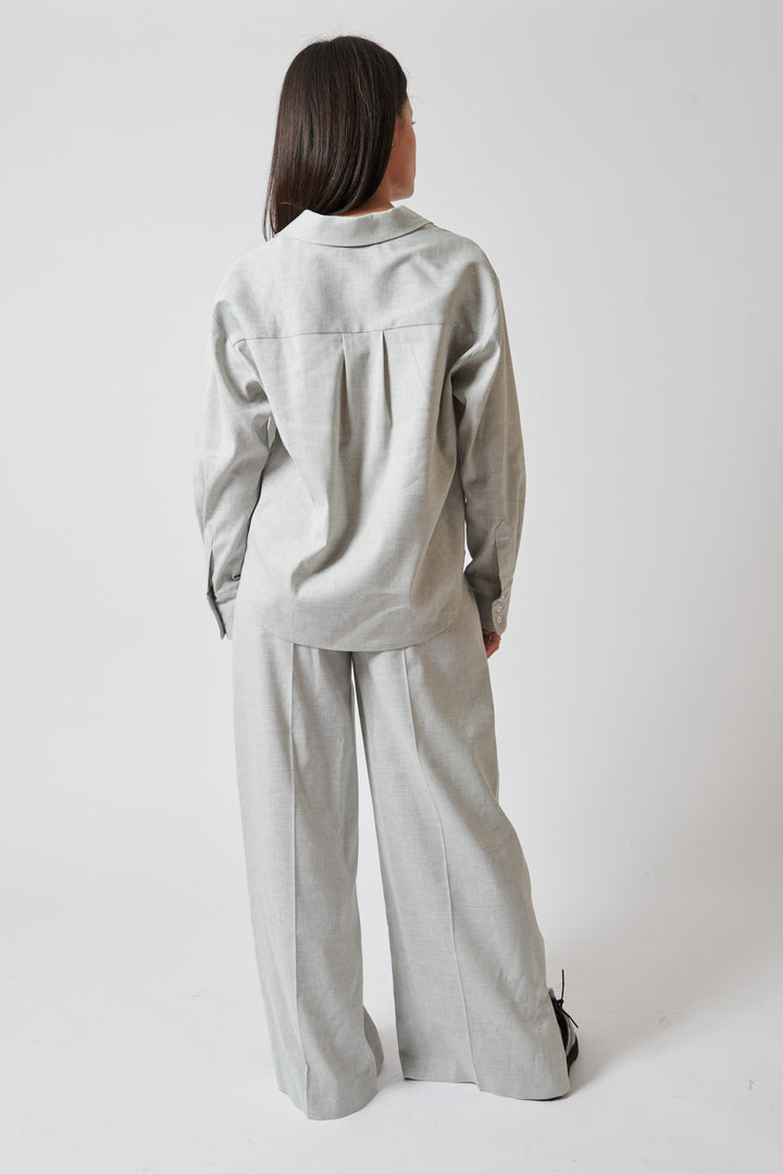Amanda wearing The Garment Gabriel Wide Pants rear view