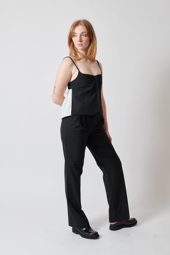 Waverly wearing The Garment Noah Pants front view