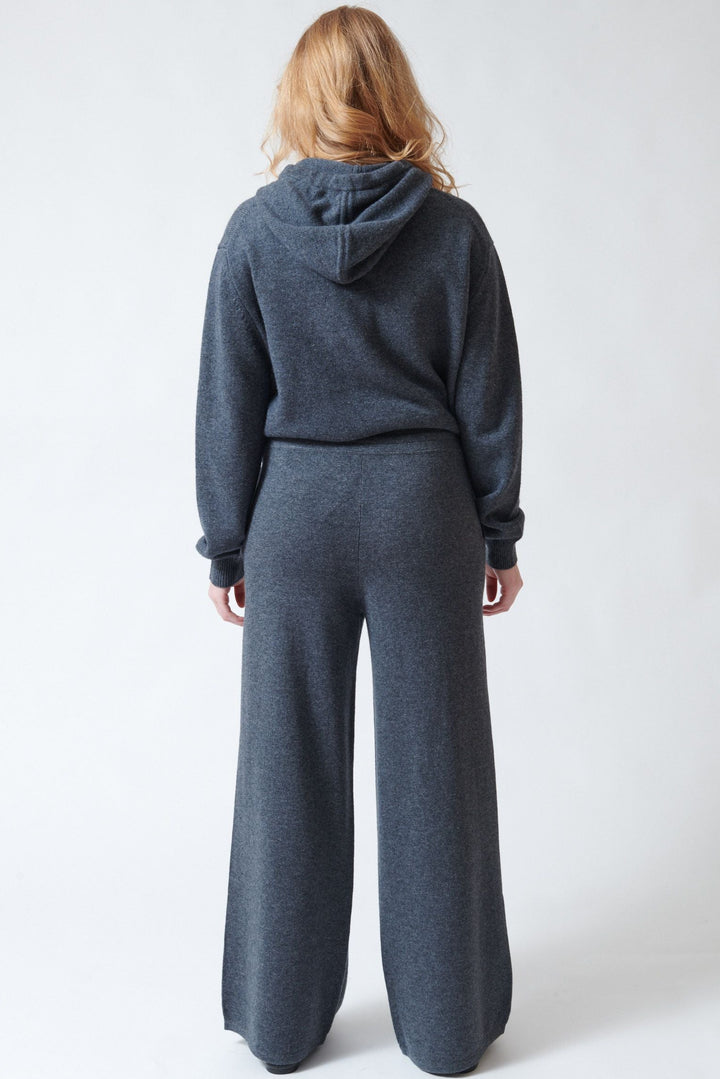 Waverly wearing Jumper 1234 Merino Wide Leg Joggers rear view