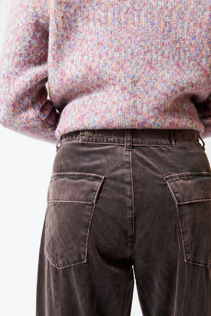 6397 Side Dart Pant