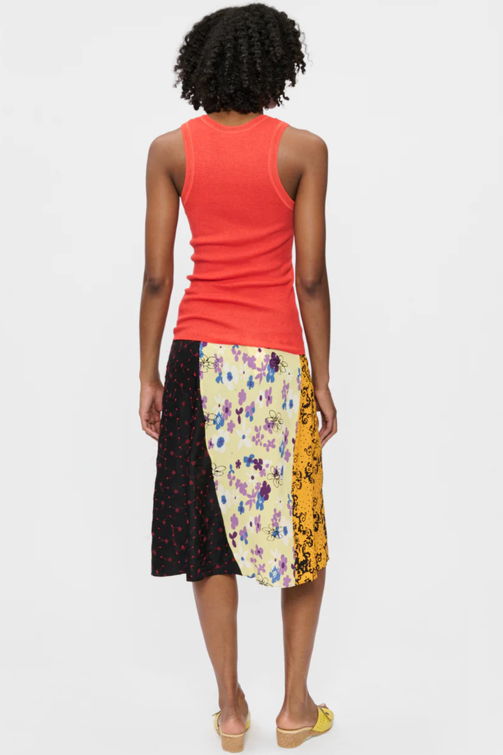 Model wearing 6397 Scraps Skirt rear view