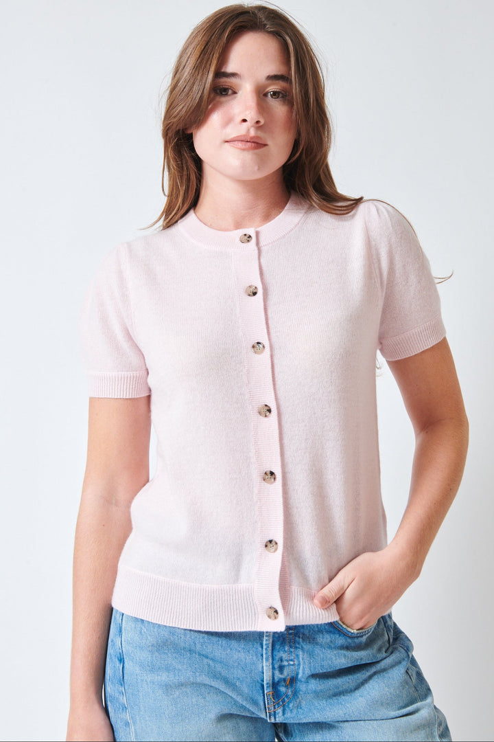 Julia wearing Allude Cashmere Quarter Sleeve Button Down Cardigan Rose Fondant front view