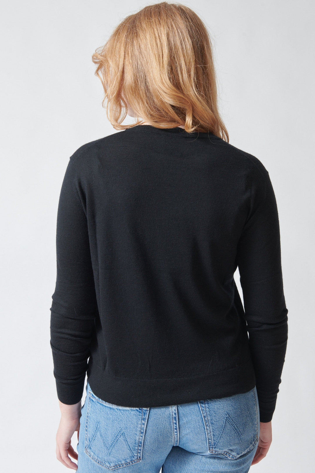 Model wearing Allude Full Sleeve Patty Sweater rear view