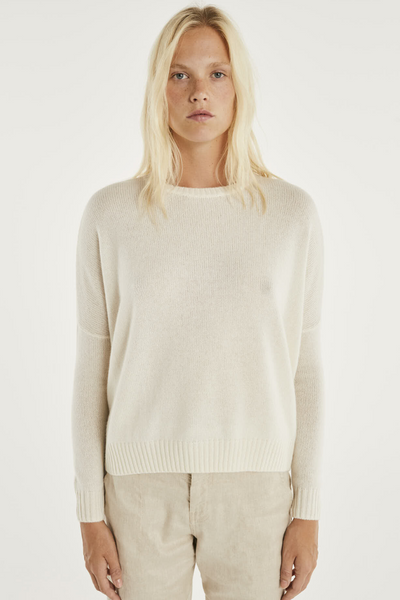 Model wearing KUJTEN Amelie Sweater front view
