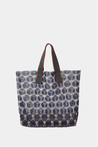 Flat lay of Épice Kanpur Small Mesh Tote