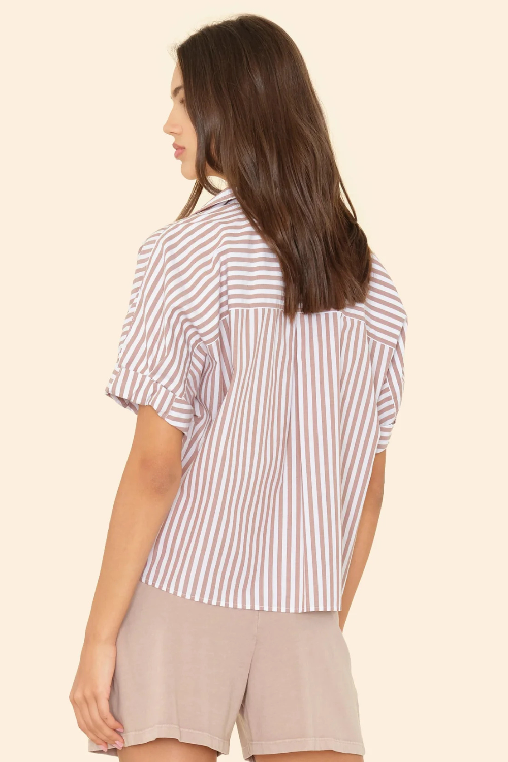 Model wearing Xirena Teddy Shirt rear view