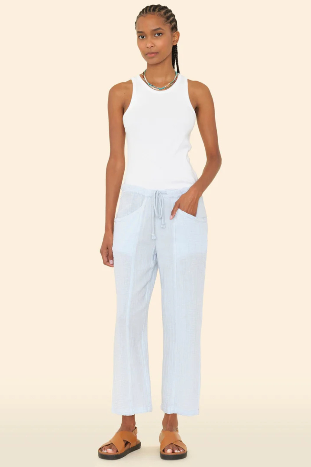 Model wearing Xirena Ozzie Pant front view