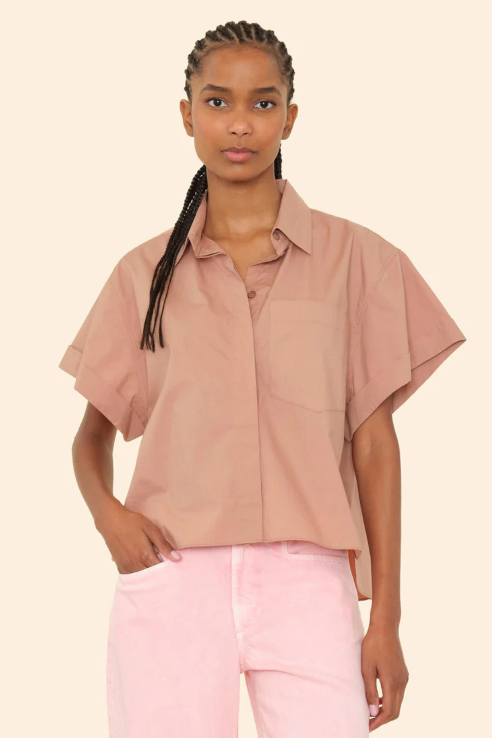 Model wearing Xirena Drake Shirt front view