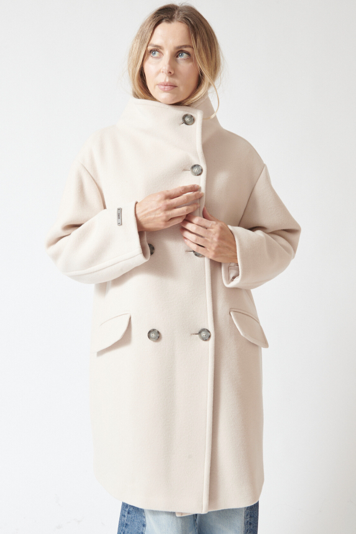 Mari wearing Peserico Double Cashmere Wool Double Breast Coat front view