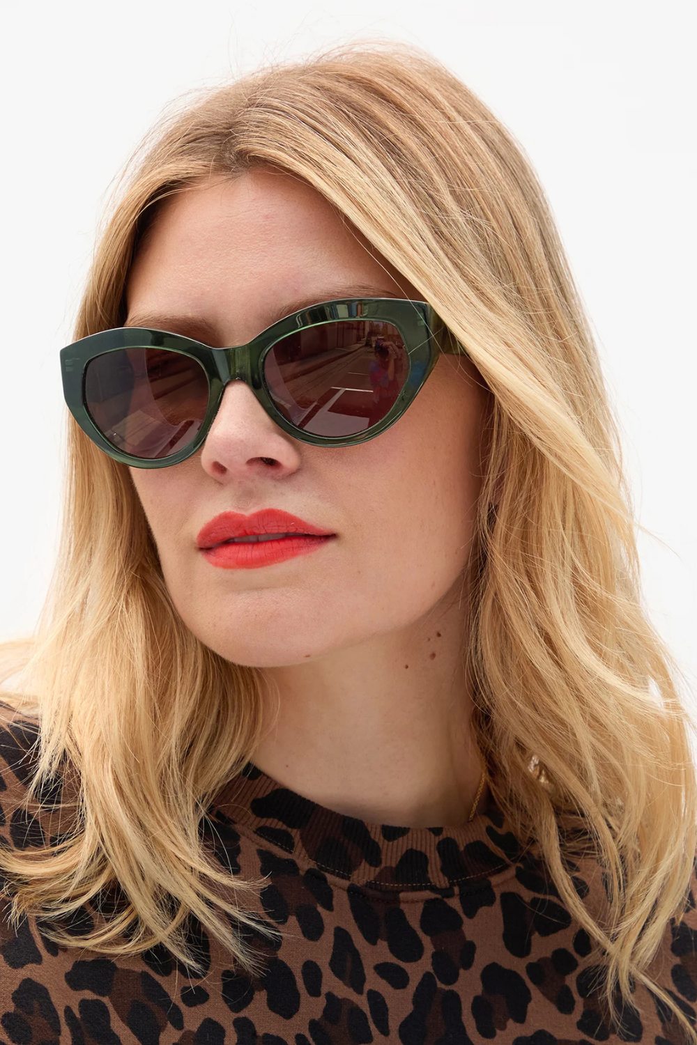 Model wearing Clare V. Sophia Sunglasses front view