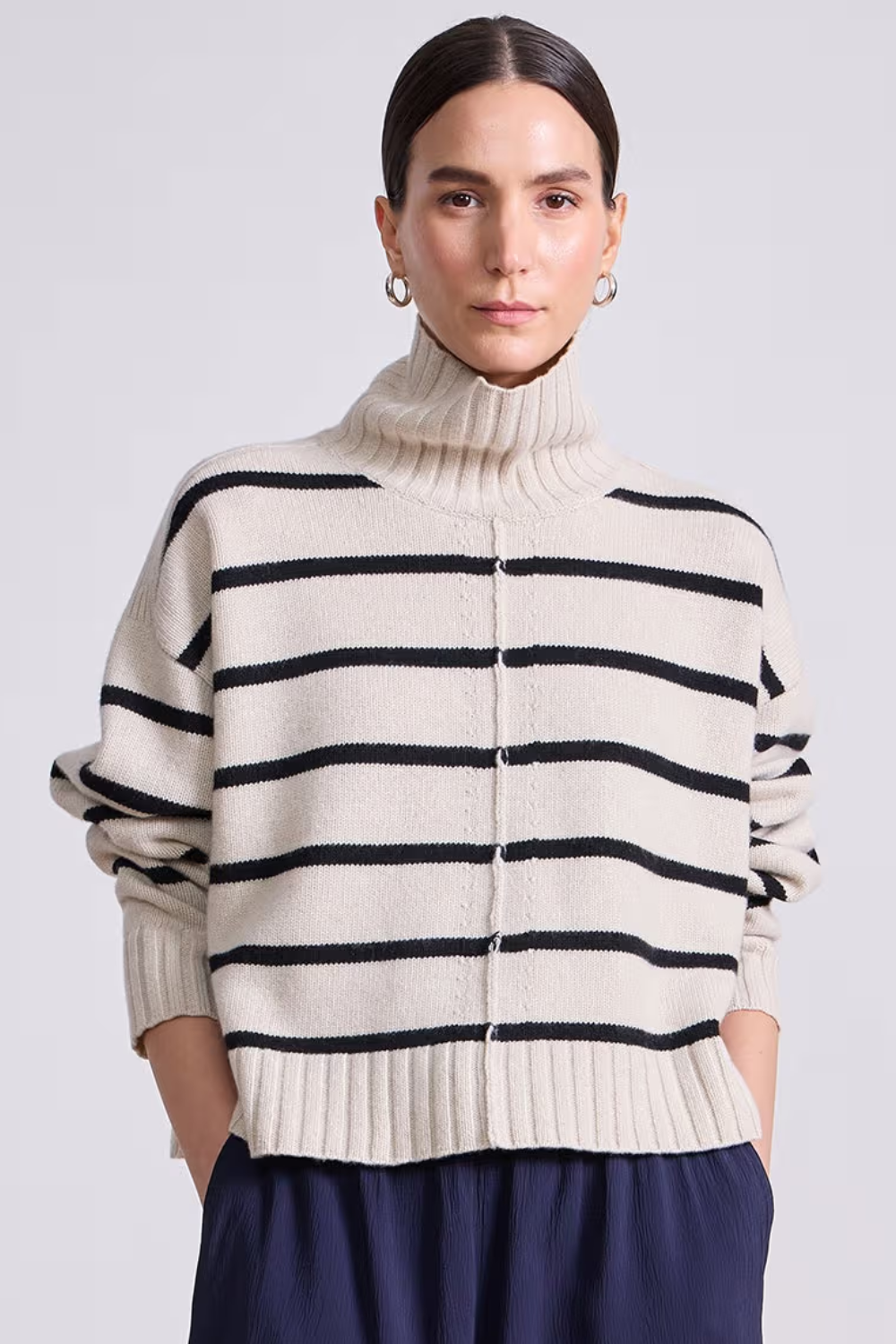 Model wearing Apiece Apart Ari Cropped Turtle front view