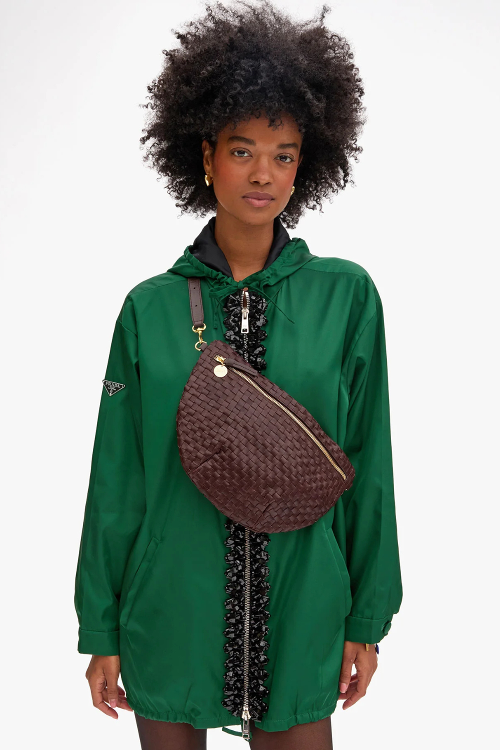 Model wearing Clare V. Grande Fanny front view