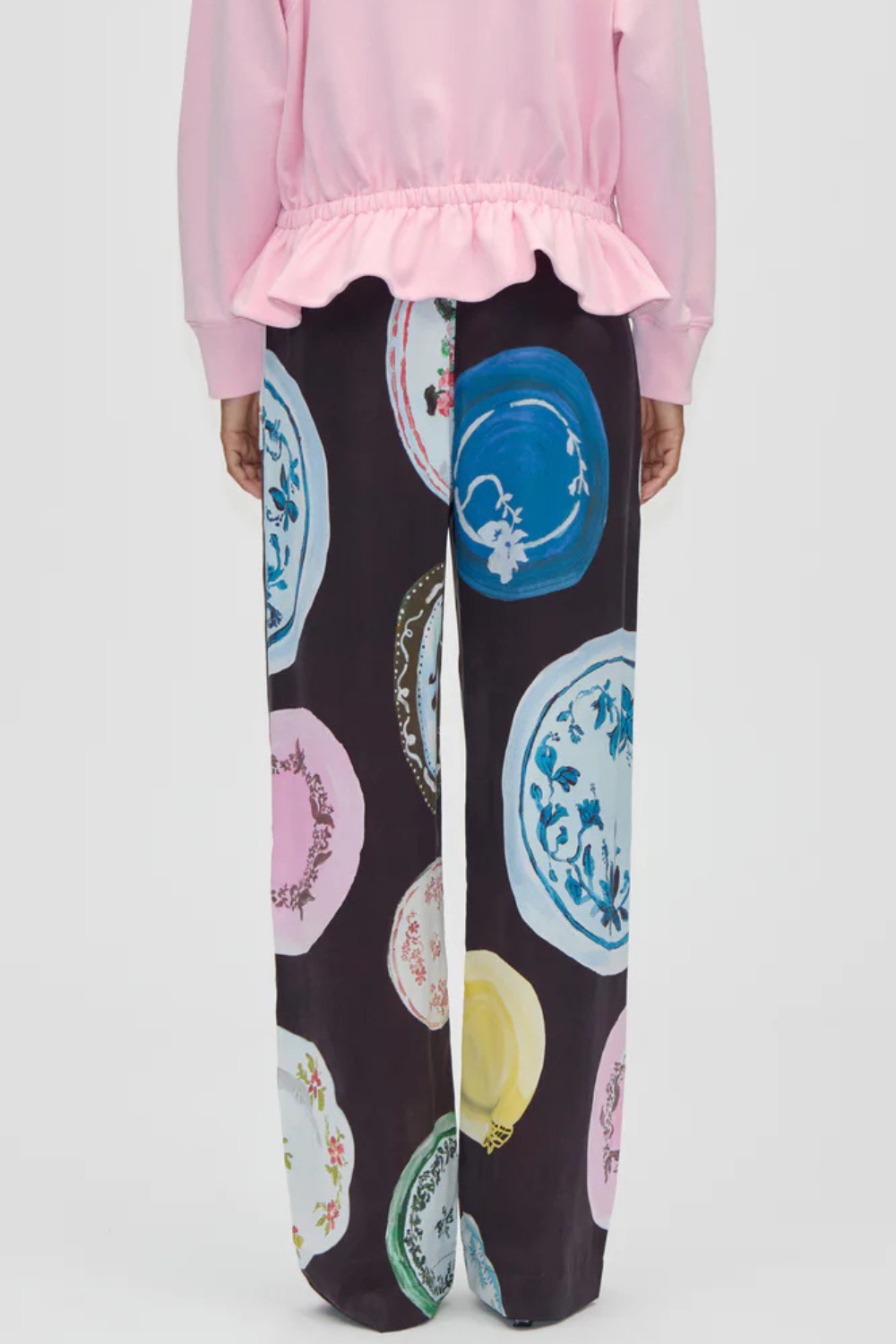 Model wearing Stine Goya Dry Viscose Elasticated Long Pants rear view