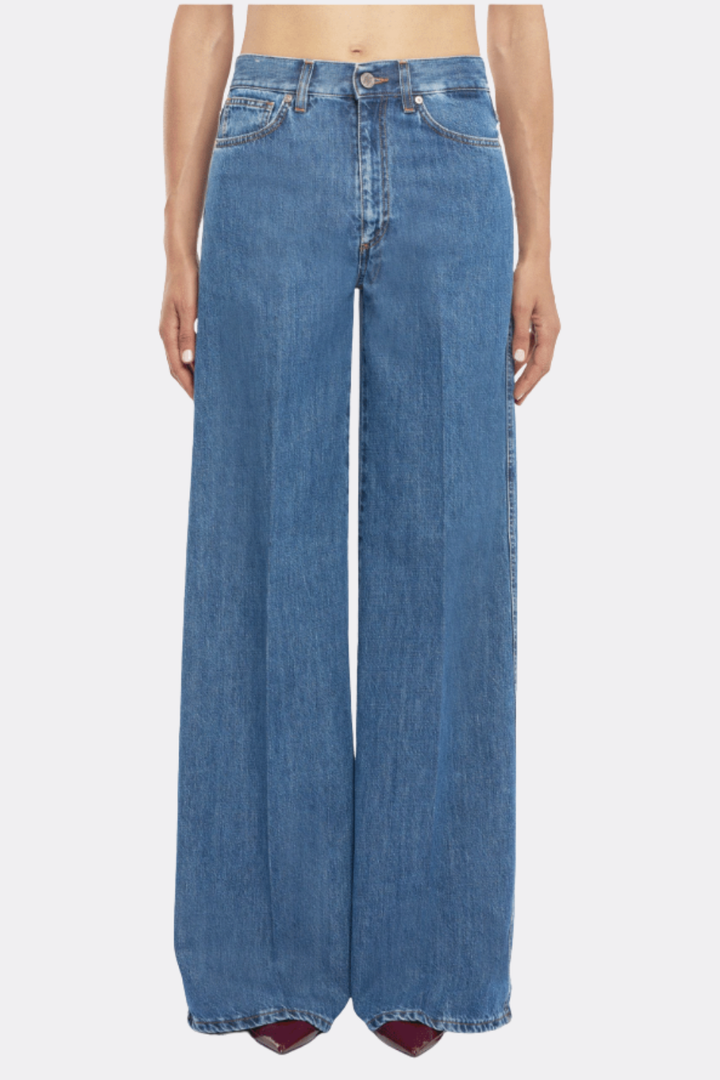 Model wearing PT Torino Cyndi Wide Leg Jean front view