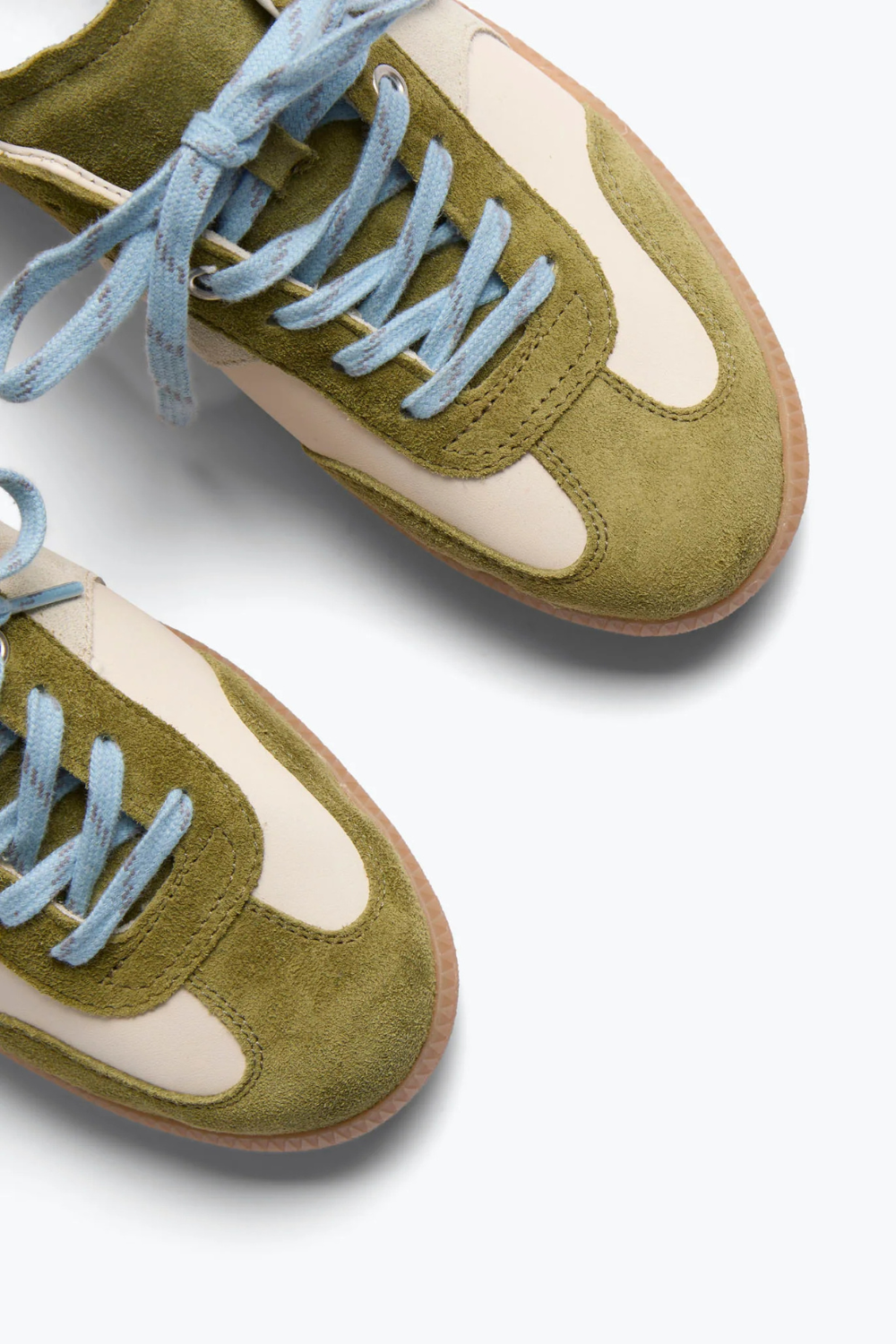 Flat lay of Frēda Salvador Jackie Retro Sneaker top/toe  view
