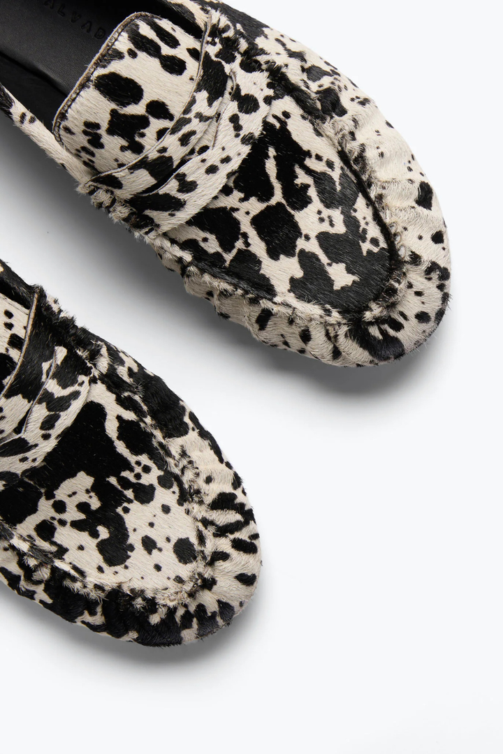 Flat lay of Frēda Salvador Sydney Low Profile Rouched Loafer top/toe  view