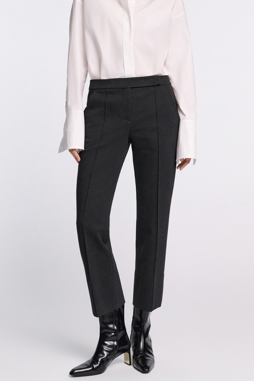 Model wearing Dorothee Schumacher Emotional Essence Pants front view