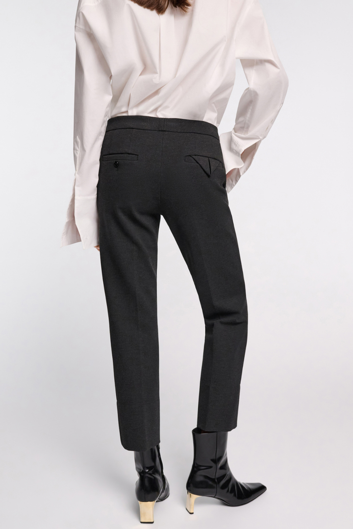 Model wearing Dorothee Schumacher Emotional Essence Pants rear view