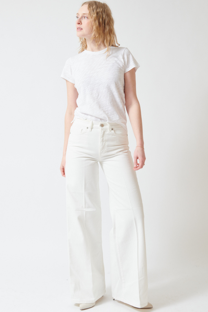 Madi wearing PT Torino Cyndi Wide Leg Jean front view