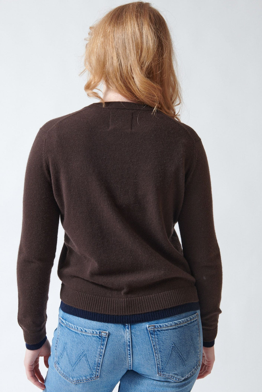 Waverly wearing Jumper 1234 Cashmere Double Trim Cardigan rear view