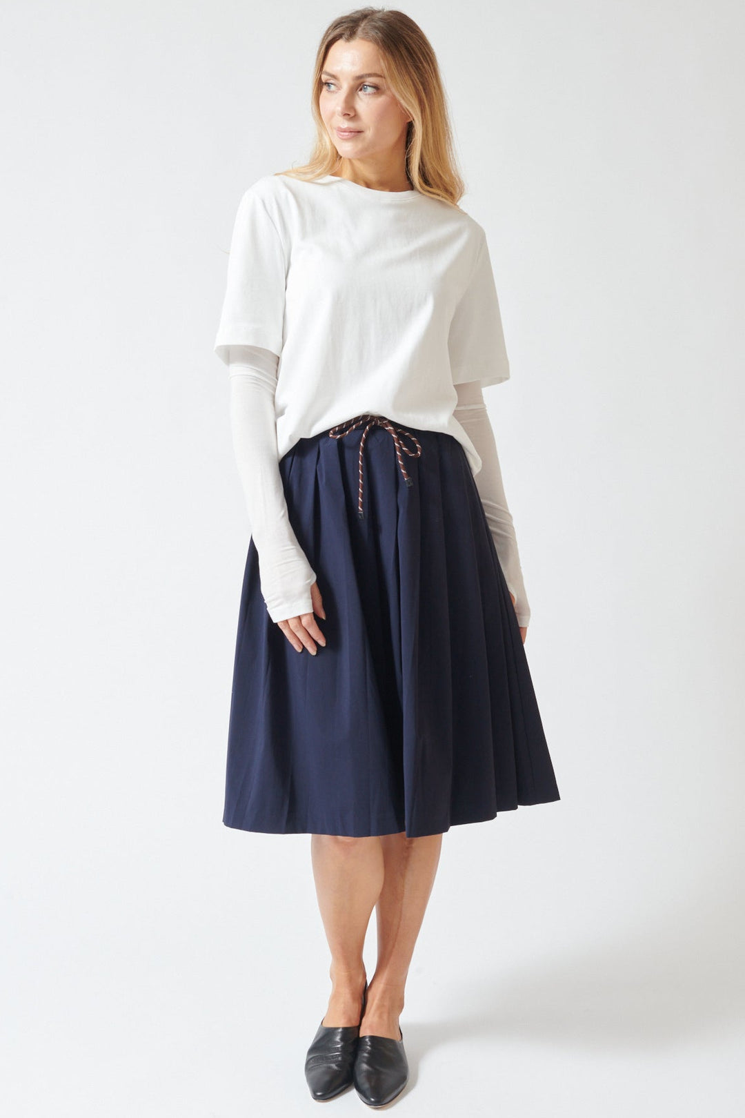 Mari wearing ELEH Drawstring Pleat Skirt front view