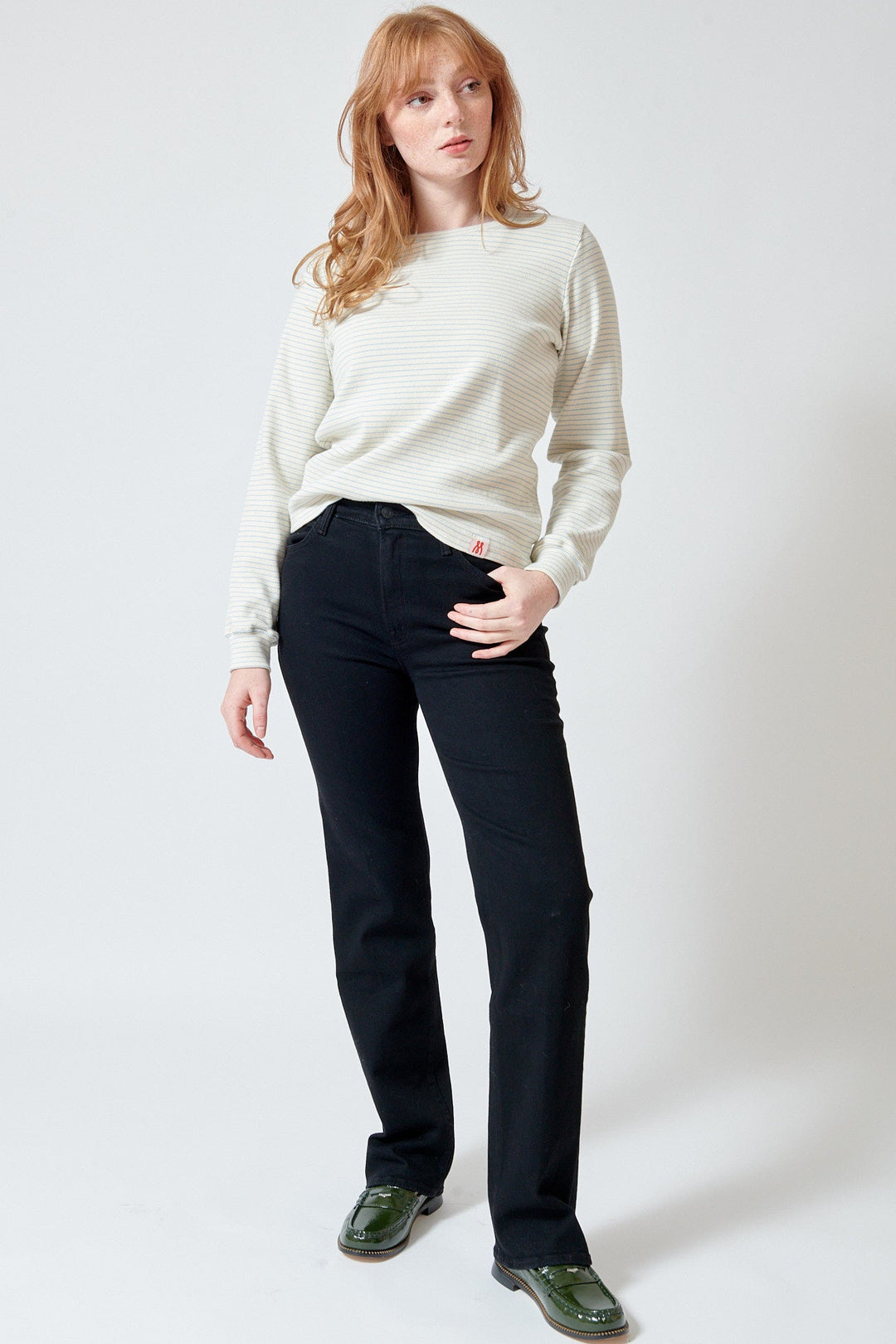 Waverly wearing Mother Denim The Kick It front view