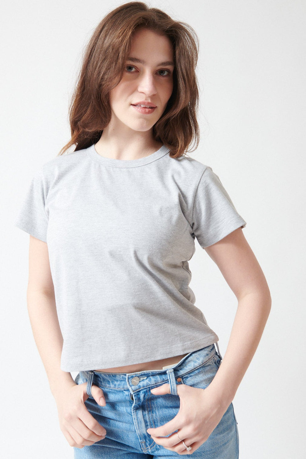 Sophie wearing LESET The Margo Tee front view