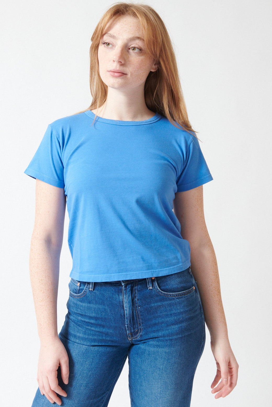 Waverly wearing LESET The Margo Tee front view
