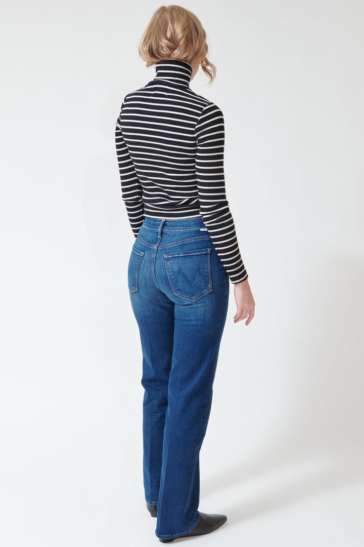 Madi wearing Mother Denim The Kick It rear view