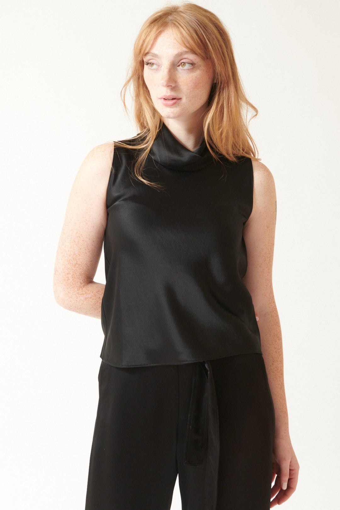 Waverly wearing LESET Barb Sleeveless Cowl Neck Top front view