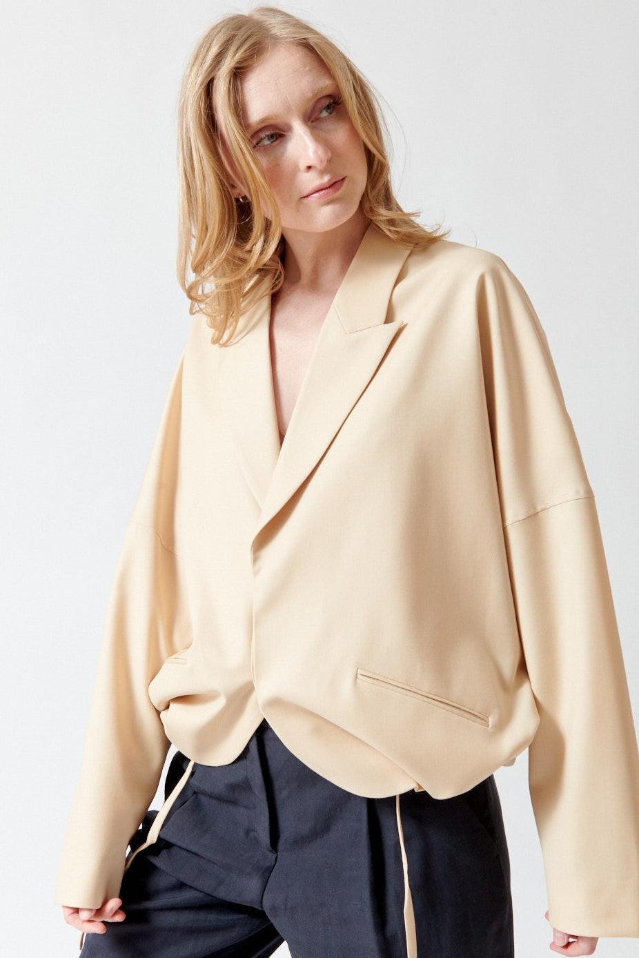 Madi wearing 6397 Relaxed Cardigan Blazer front view
