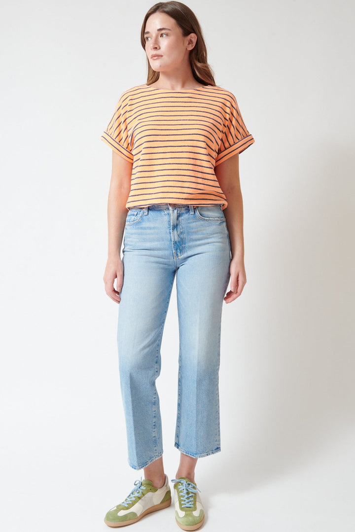 Julia wearing Mother Denim The Rambler Zip Flood front view