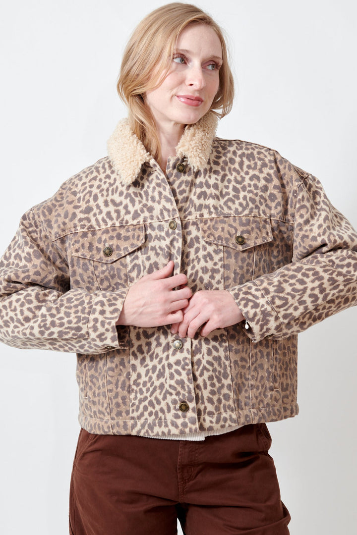 Madi wearing Xirena Ryko Jacket front view