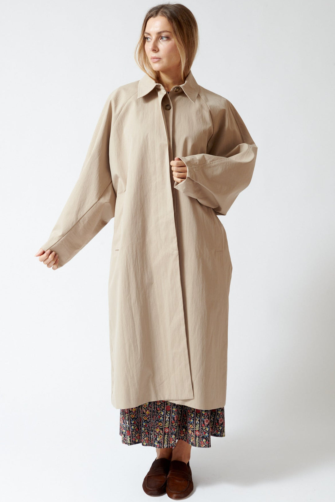 Mari wearing ELEH Split Sleeve Wing Trench front view
